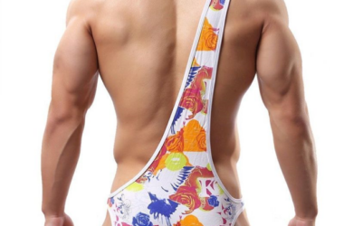 В Москве раскрыт бордель с мужчинами-проститутками В Москве раскрыт бордель с мужчинами-проститутками