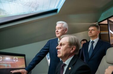 Собянин: высокоскоростная железнодорожная магистраль вдвое сократит время пути между Москвой и Петербургом Собянин: высокоскоростная железнодорожная магистраль вдвое сократит время пути между Москвой и Петербургом