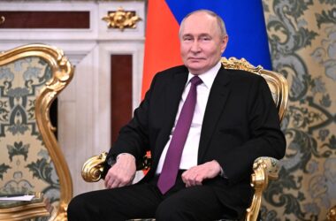 Путин: «Мы согласны с предложениями прекратить боевые действия» Путин: «Мы согласны с предложениями прекратить боевые действия»