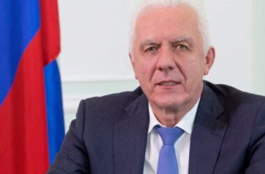 Путин предложил кандидатуру Александра Гуцана на должность генпрокурора России Путин предложил кандидатуру Александра Гуцана на должность генпрокурора России